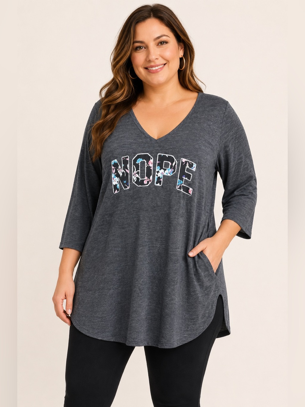 Lane Bryant 14/16 Charcoal Gray Nope Floral V-Neck Top